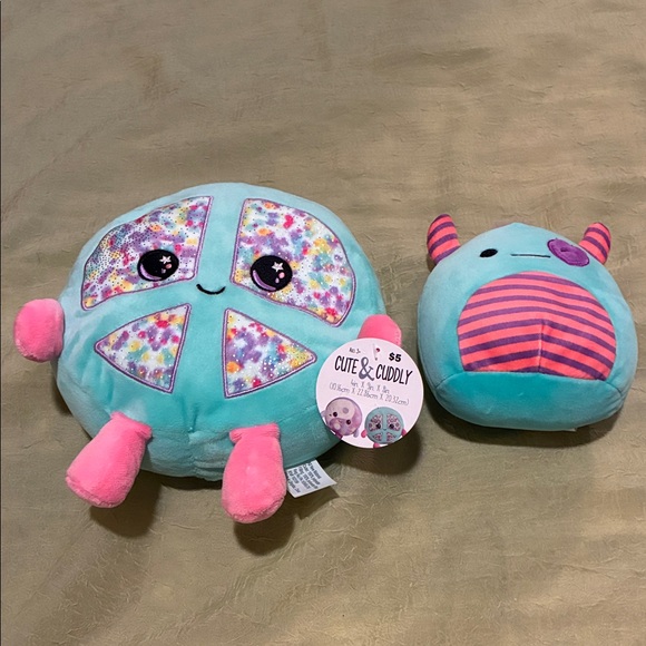 Blue and Pink Plush Toy Set-1 squishmallows & cute & cuddly - Picture 1 of 5